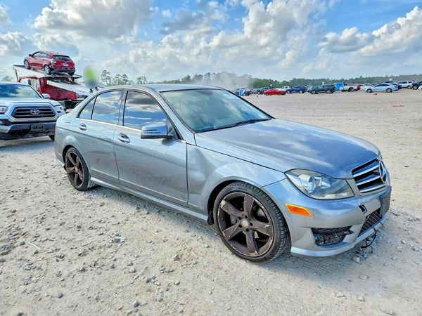 2014 MERCEDES-BENZ 250C