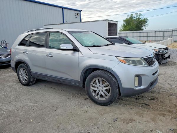 2015 KIA SORENTO