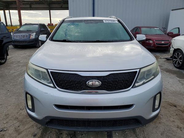 2015 KIA SORENTO