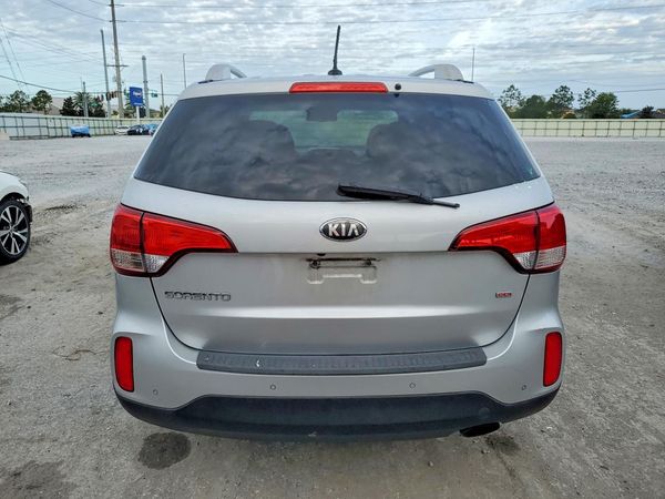 2015 KIA SORENTO