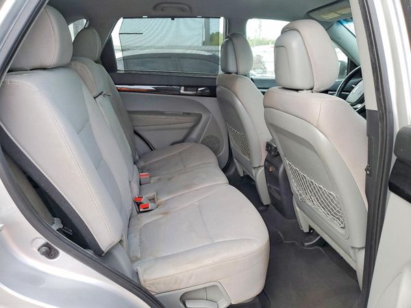 2015 KIA SORENTO