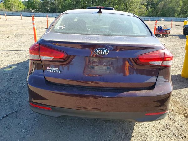 2018 KIA FORTE
