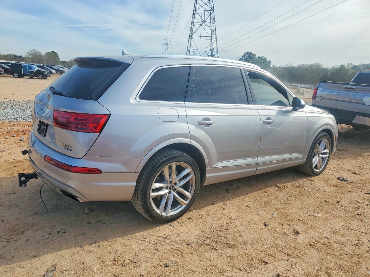 2018 AUDI Q7 quattro Prestige