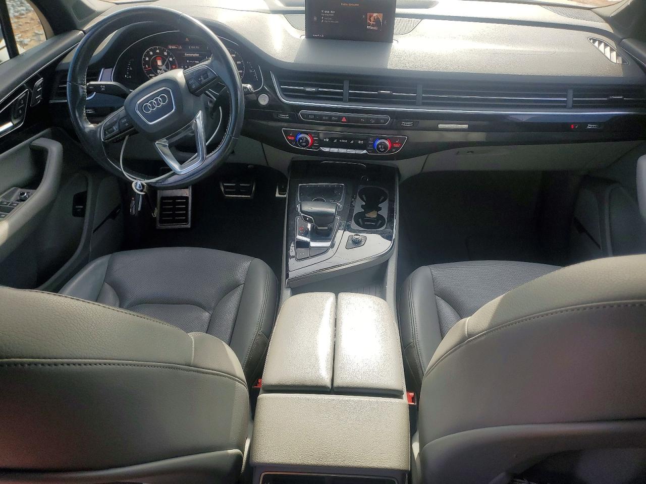 2018 AUDI Q7 quattro Prestige