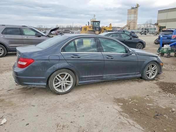 2013 MERCEDES-BENZ C C300