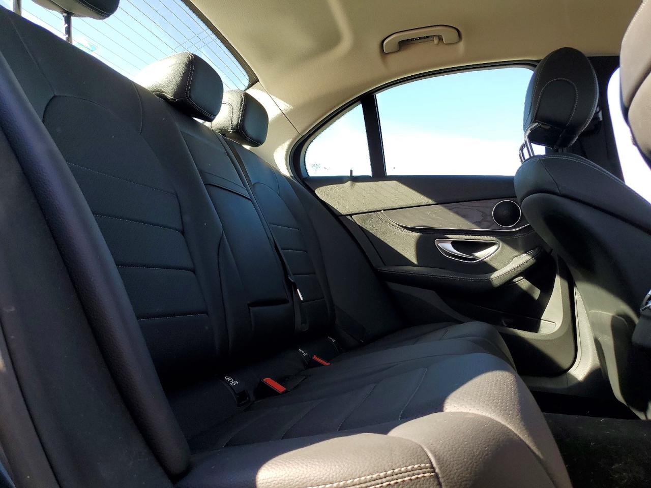 2015 MERCEDES-BENZ C 4-MATIC