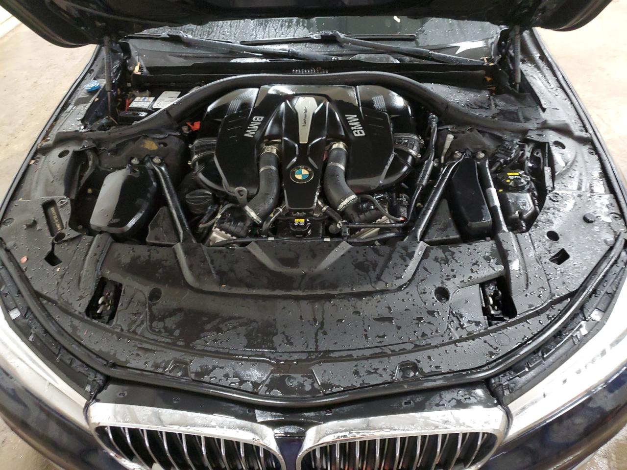 2018 BMW 750 xDrive