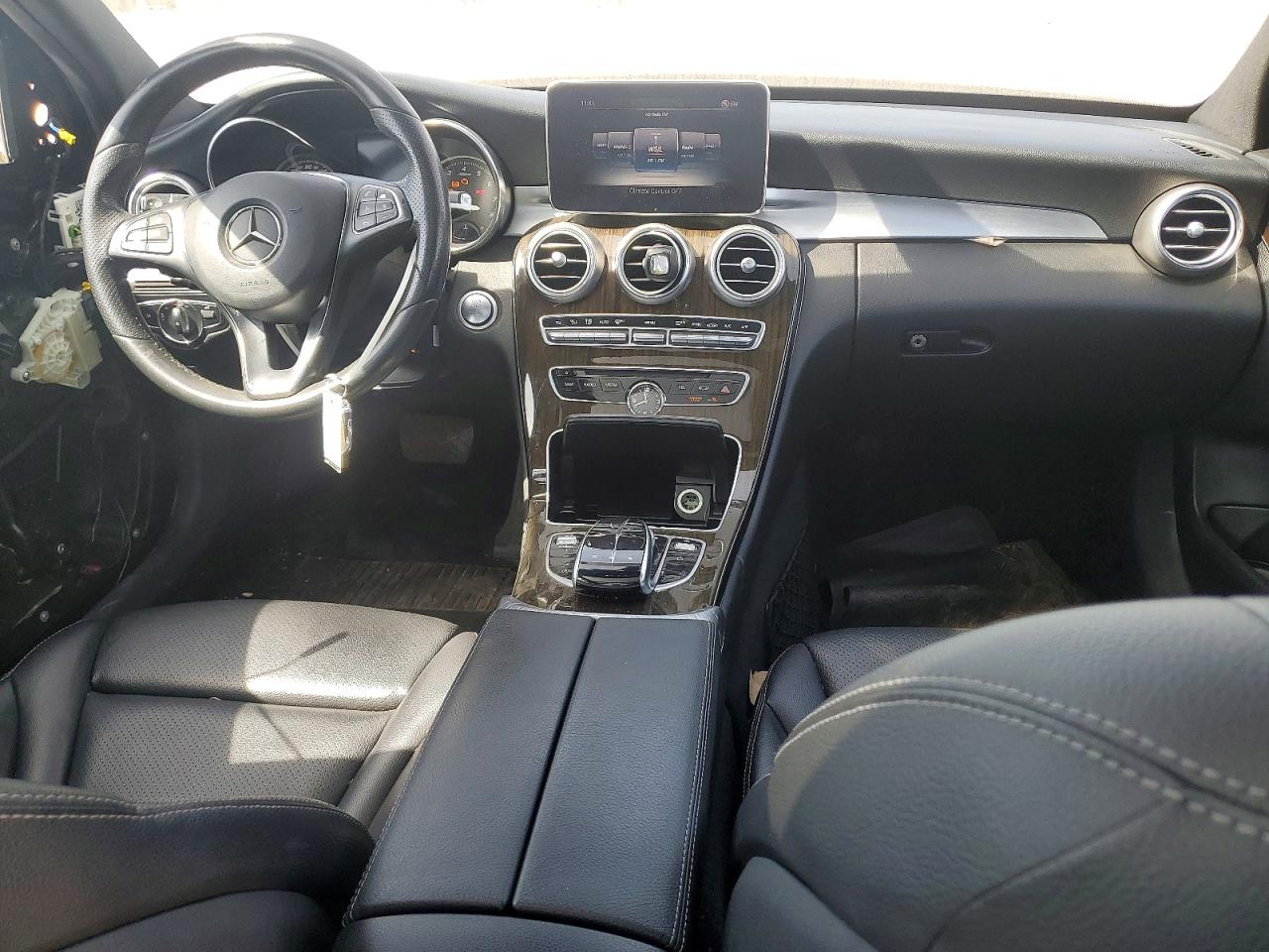 2018 MERCEDES-BENZ C C300