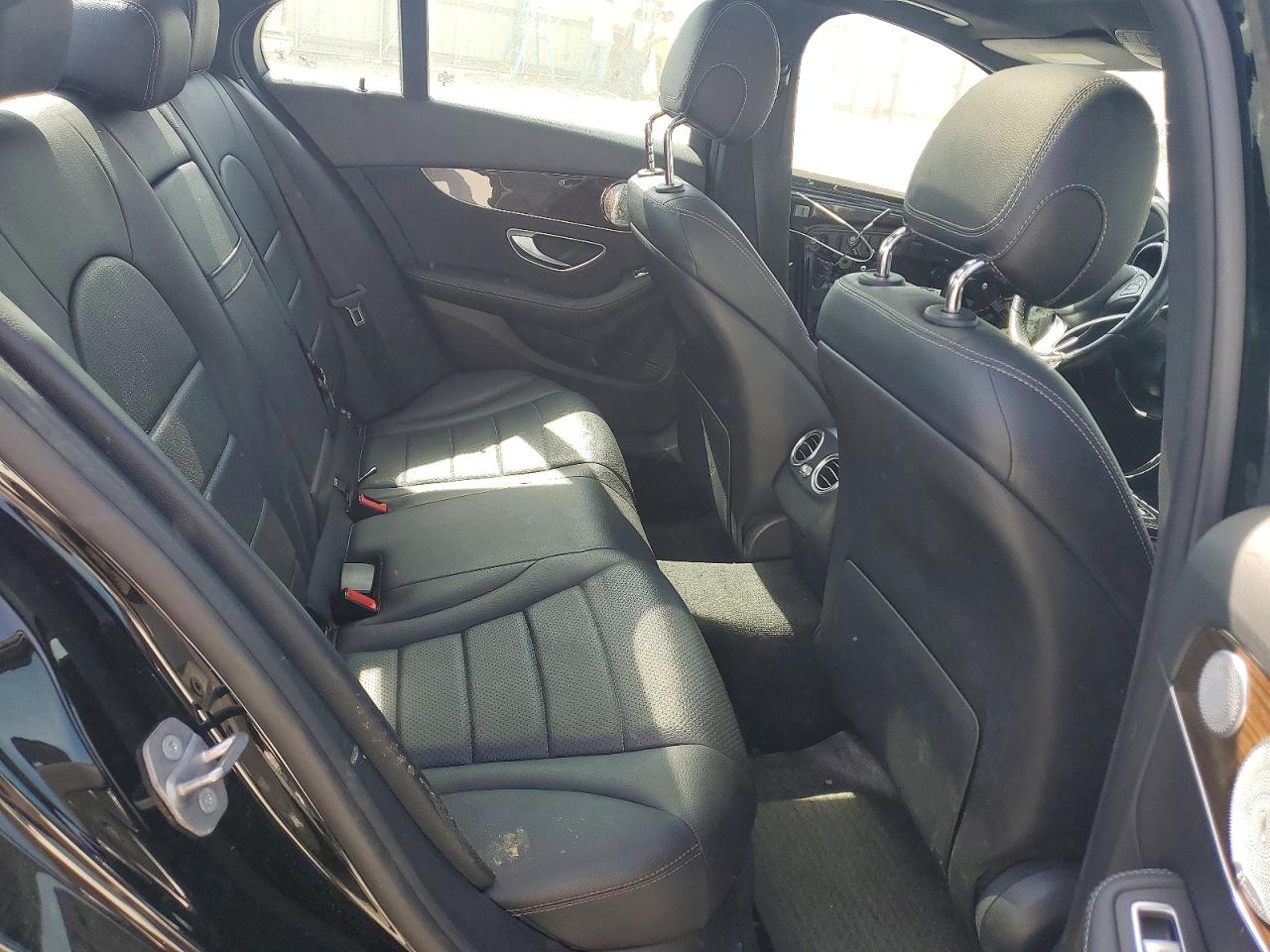 2018 MERCEDES-BENZ C C300