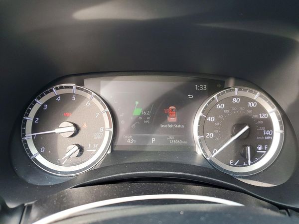 2022 TOYOTA HIGHLANDER