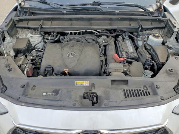 2022 TOYOTA HIGHLANDER