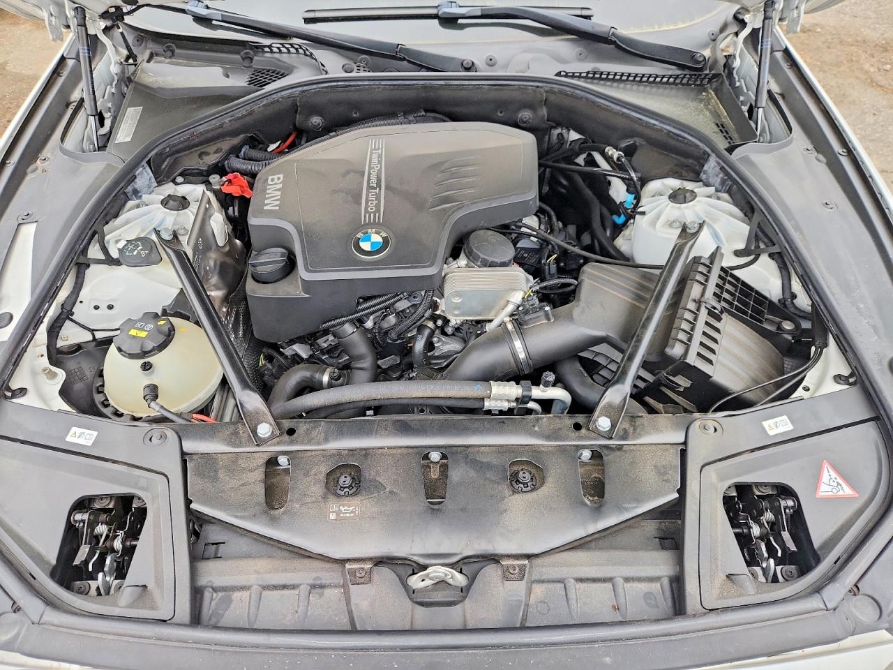 2016 BMW 528