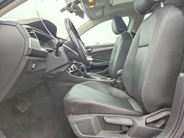 2019 VOLKSWAGEN JETTA S, SE, R-Line