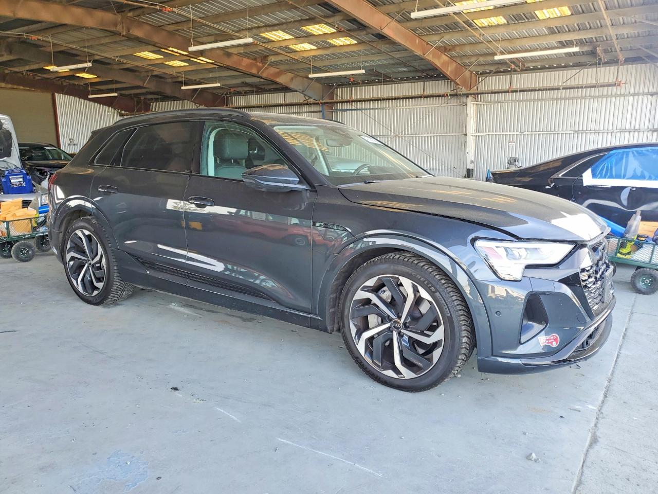2024 AUDI Q8 E-TRON quattro Premium Plus
