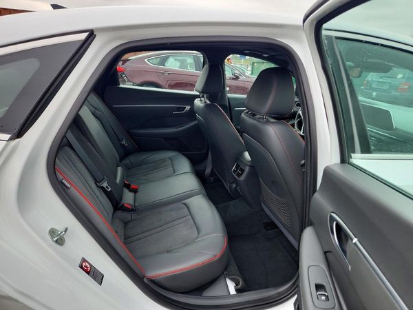 2022 HYUNDAI SONATA SEL Plus