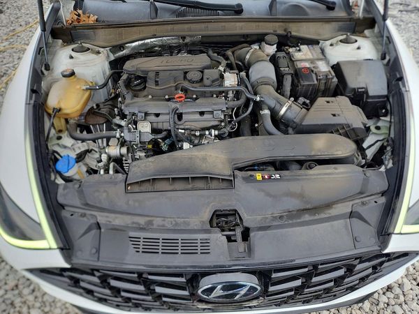 2022 HYUNDAI SONATA SEL Plus