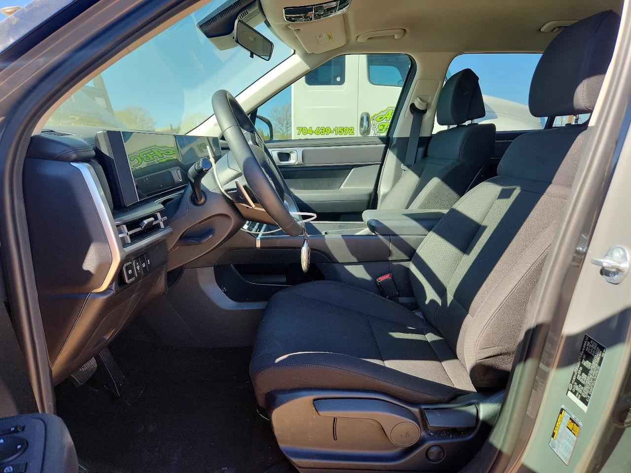 2025 HYUNDAI SANTA FE SE