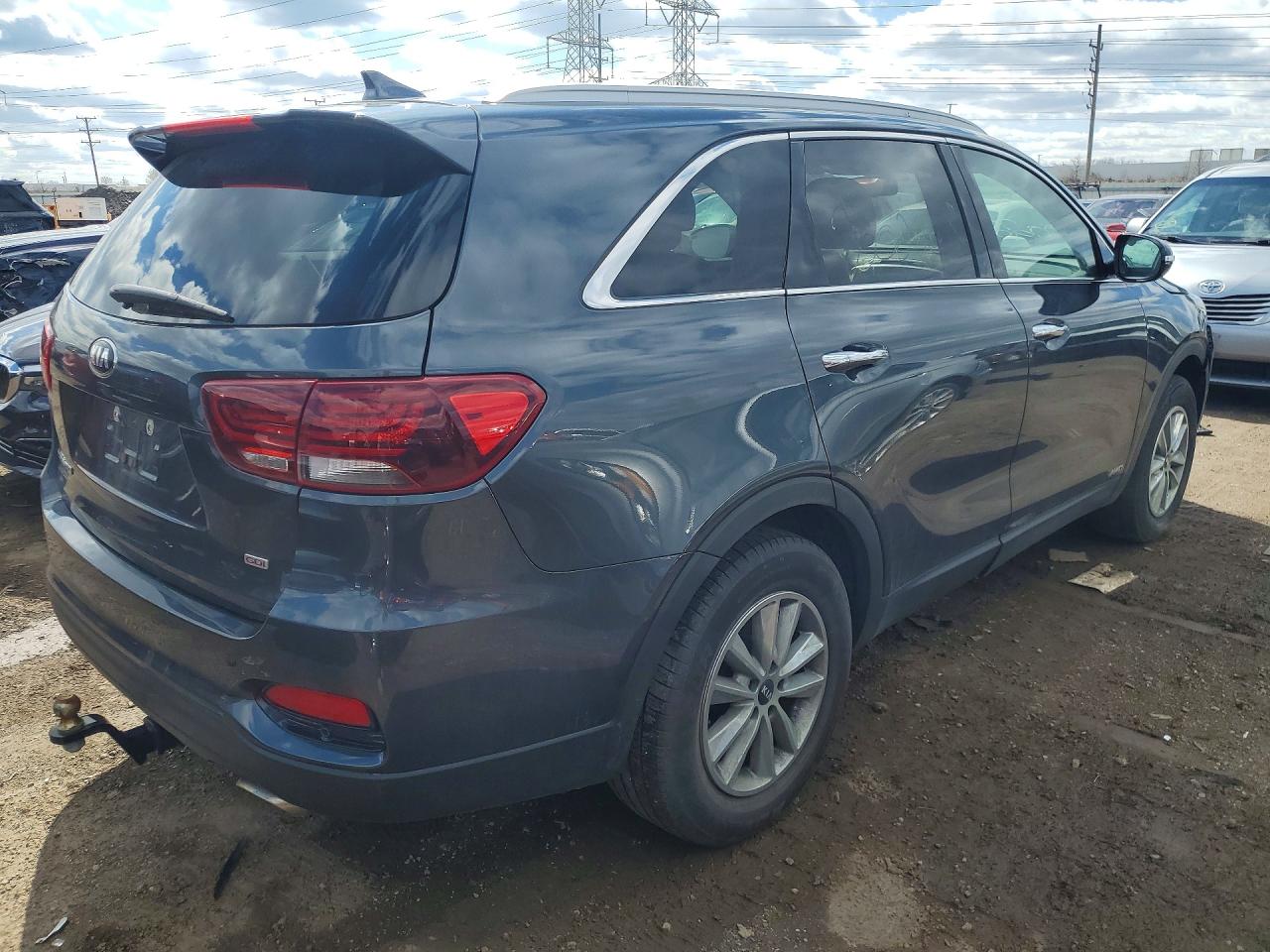 2019 KIA SORENTO L, LX, S