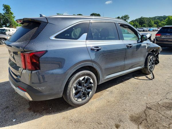 2024 KIA SORENTO