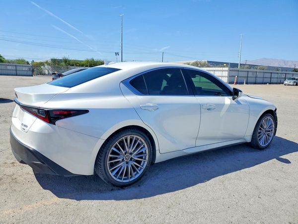 2023 LEXUS IS 300