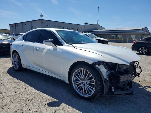 2023 LEXUS IS 300