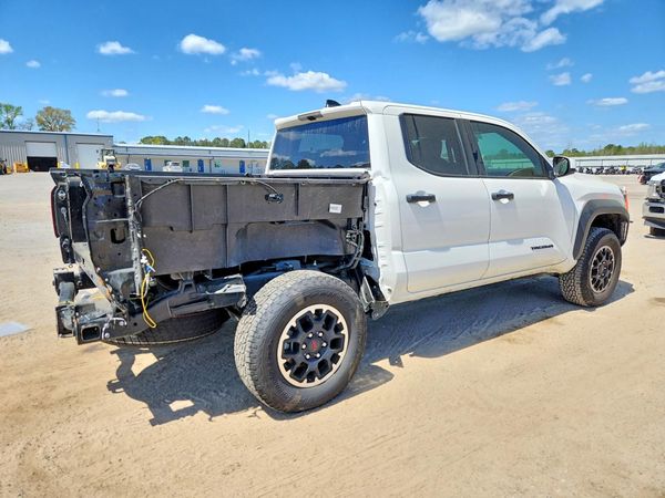 2025 TOYOTA TACOMA