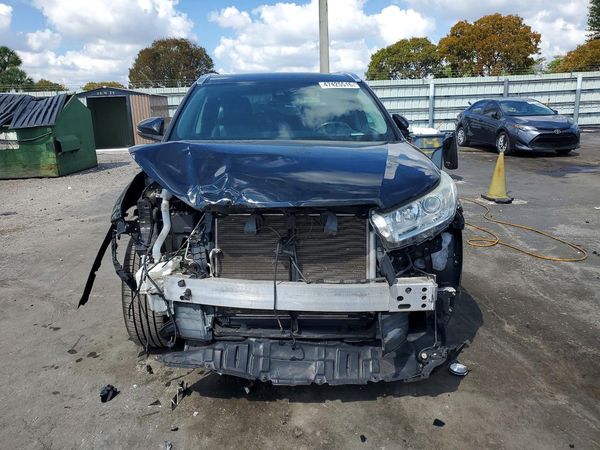 2019 TOYOTA HIGHLANDER SE/XLE