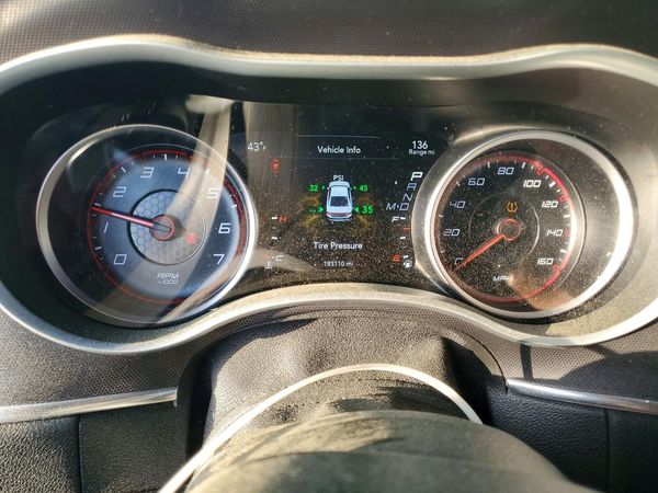 2017 DODGE CHARGER R/T