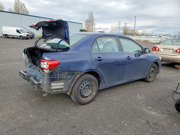 2013 TOYOTA COROLLA