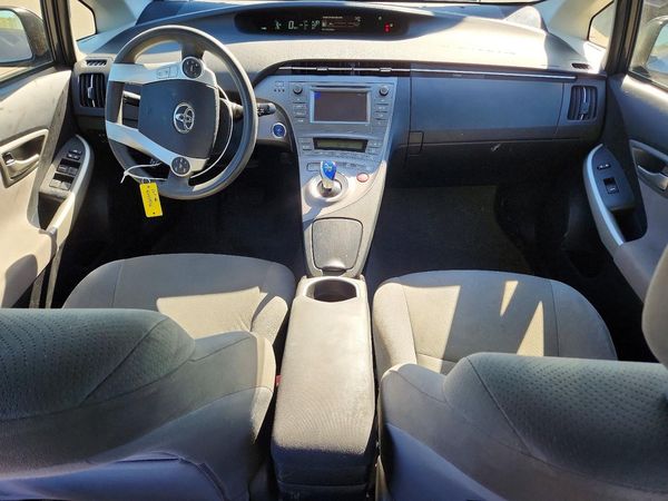 2013 TOYOTA PRIUS