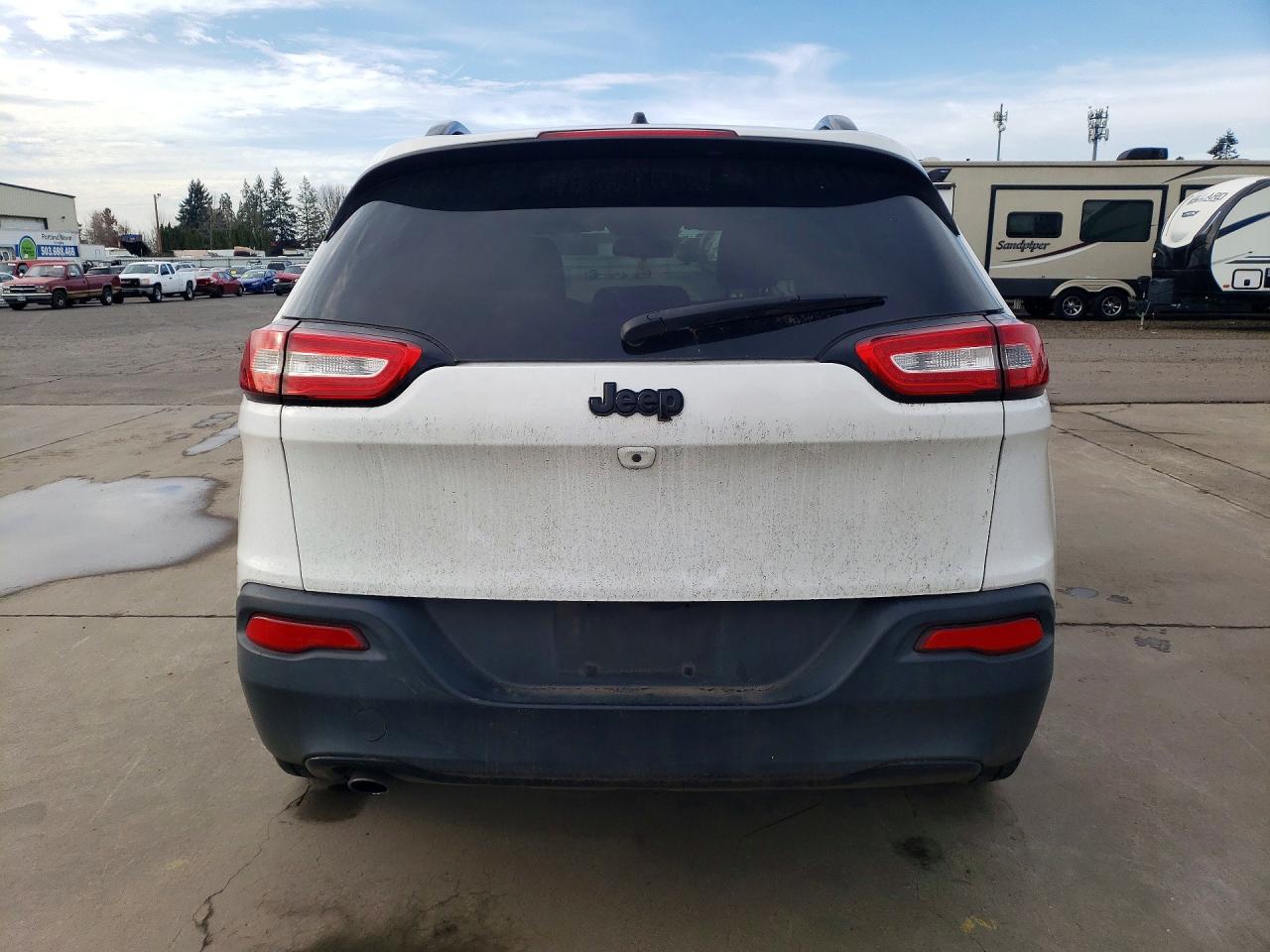 2016 JEEP CHEROKEE LATITUDE FWD