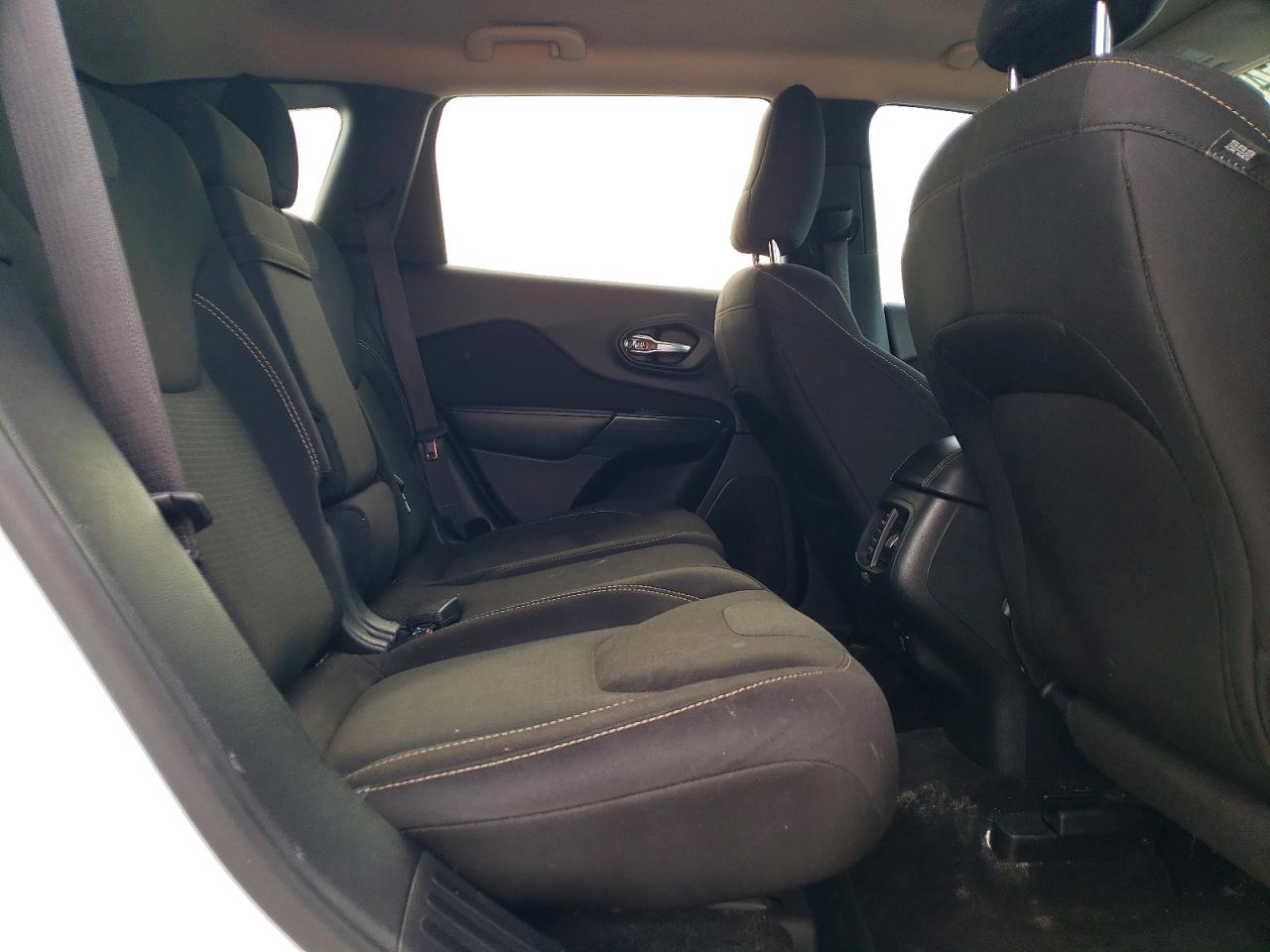 2016 JEEP CHEROKEE LATITUDE FWD