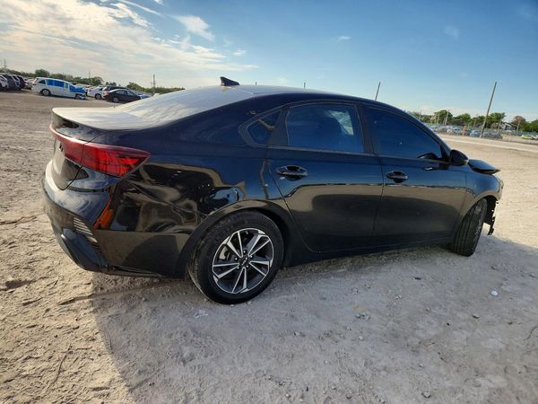 2024 KIA FORTE LX, LXS