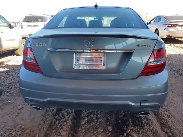 2013 MERCEDES-BENZ C
