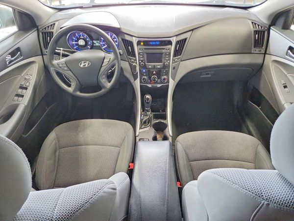 2014 HYUNDAI SONATA GLS/ GLS Popular