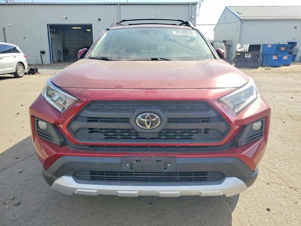 2019 TOYOTA RAV4