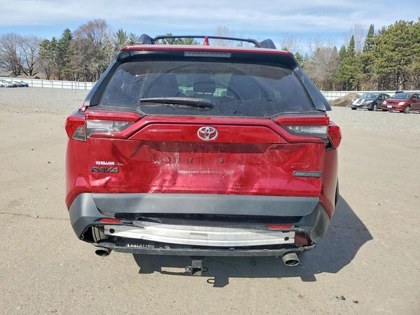 2019 TOYOTA RAV4