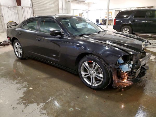 2013 DODGE CHARGER SXT