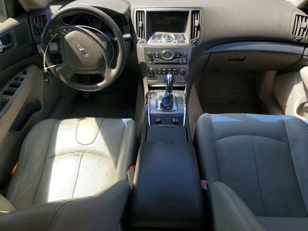 2015 INFINITI Q40