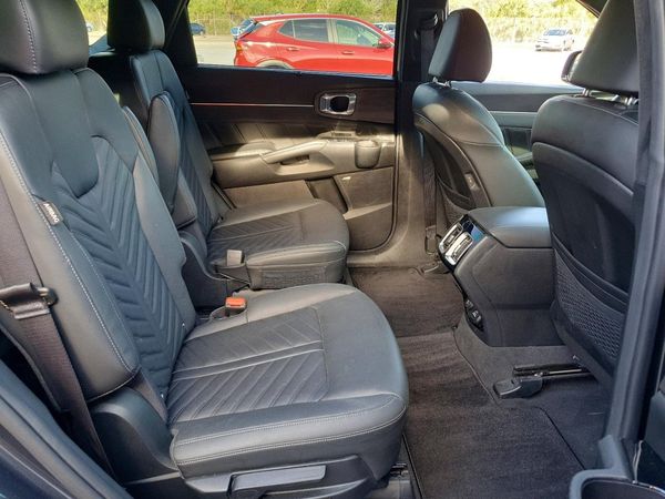 2024 KIA SORENTO