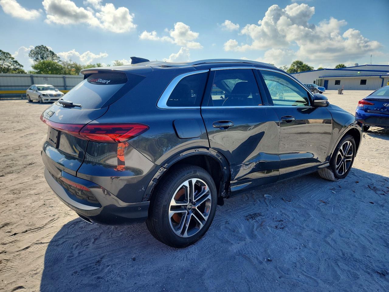 2025 AUDI Q5