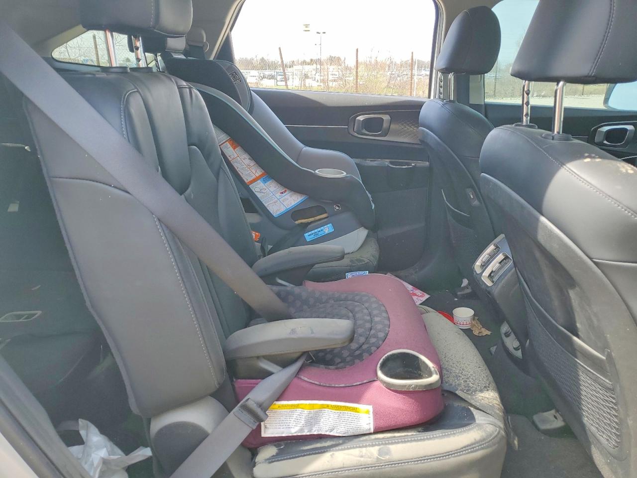 2023 KIA SORENTO EX