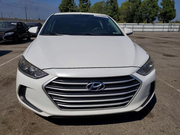 2017 HYUNDAI ELANTRA SE Base