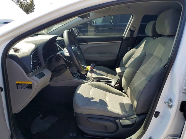 2017 HYUNDAI ELANTRA SE Base