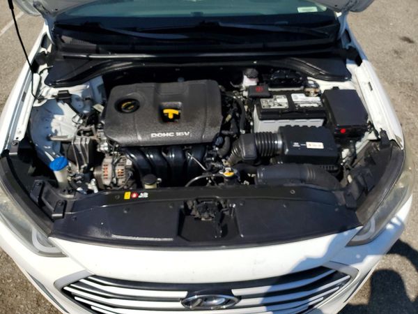 2017 HYUNDAI ELANTRA SE Base