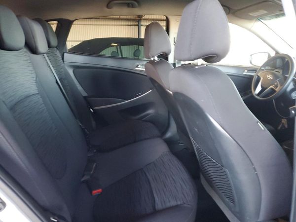 2017 HYUNDAI ACCENT SE Base