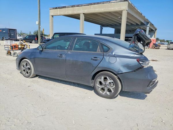 2021 KIA FORTE FE, LXS