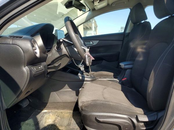 2021 KIA FORTE FE, LXS