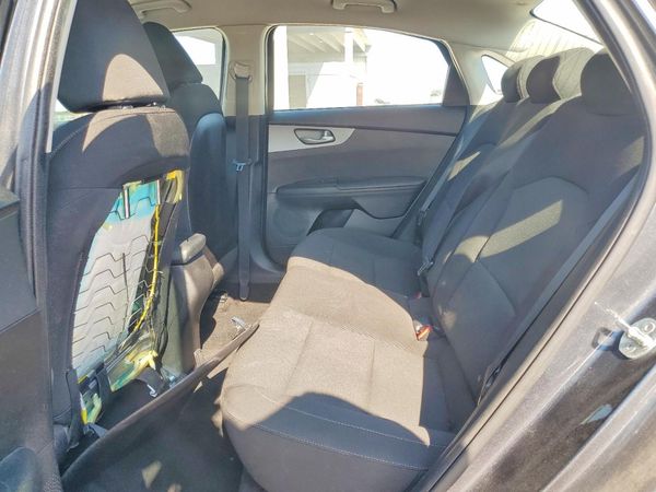 2021 KIA FORTE FE, LXS