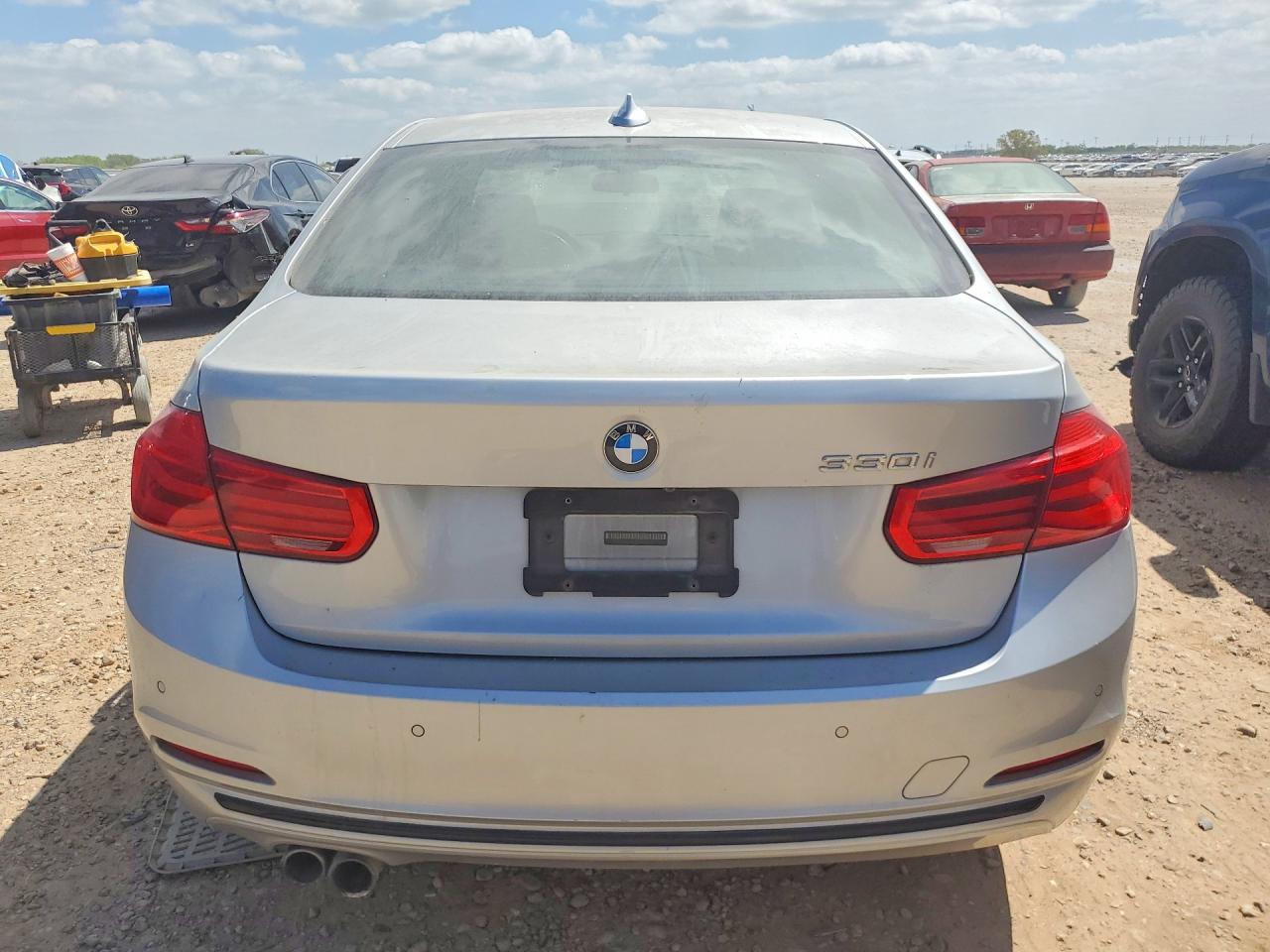 2017 BMW 330 SA